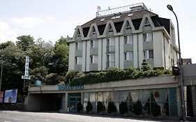 Bara Hotel Budapest